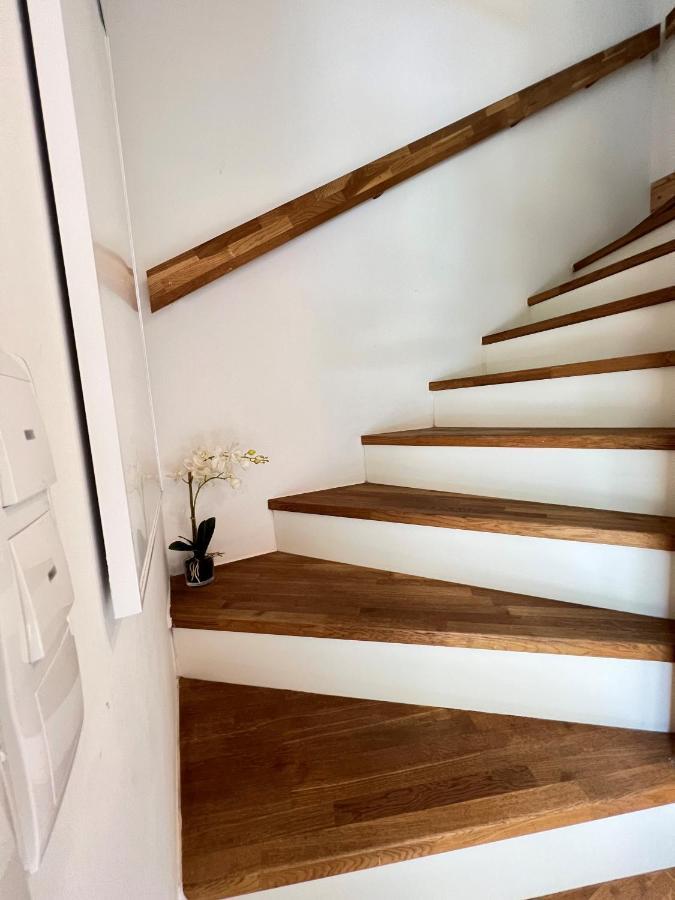 비엔나 Charming Townhouse Directly By Metro 아파트 외부 사진