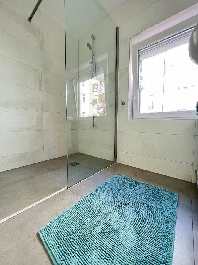 비엔나 Charming Townhouse Directly By Metro 아파트 외부 사진